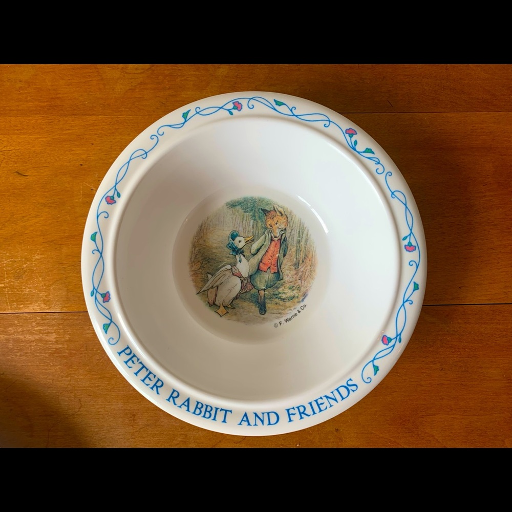Peter Rabbit & Friends Set - Divided Plate and Bowl - Picture 6 of 9